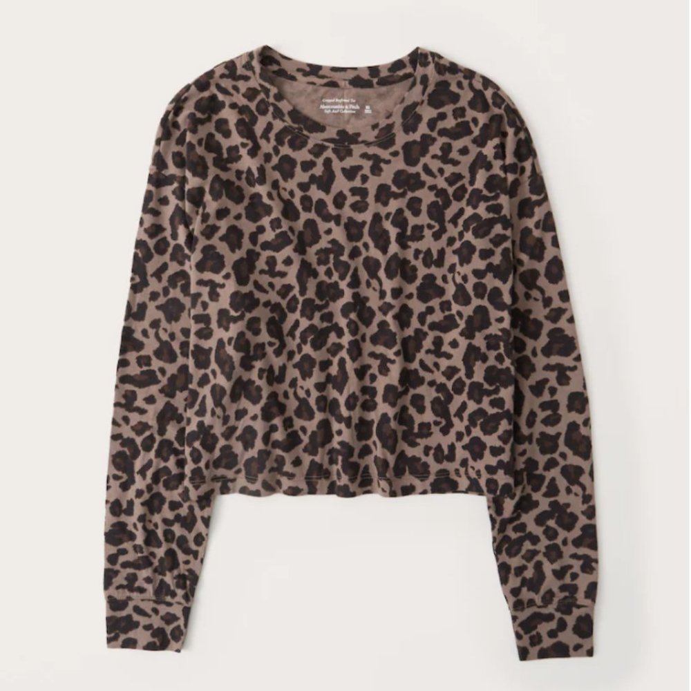 NWT A&F - Long-Sleeve Cropped Leopard Boyfriend Tee